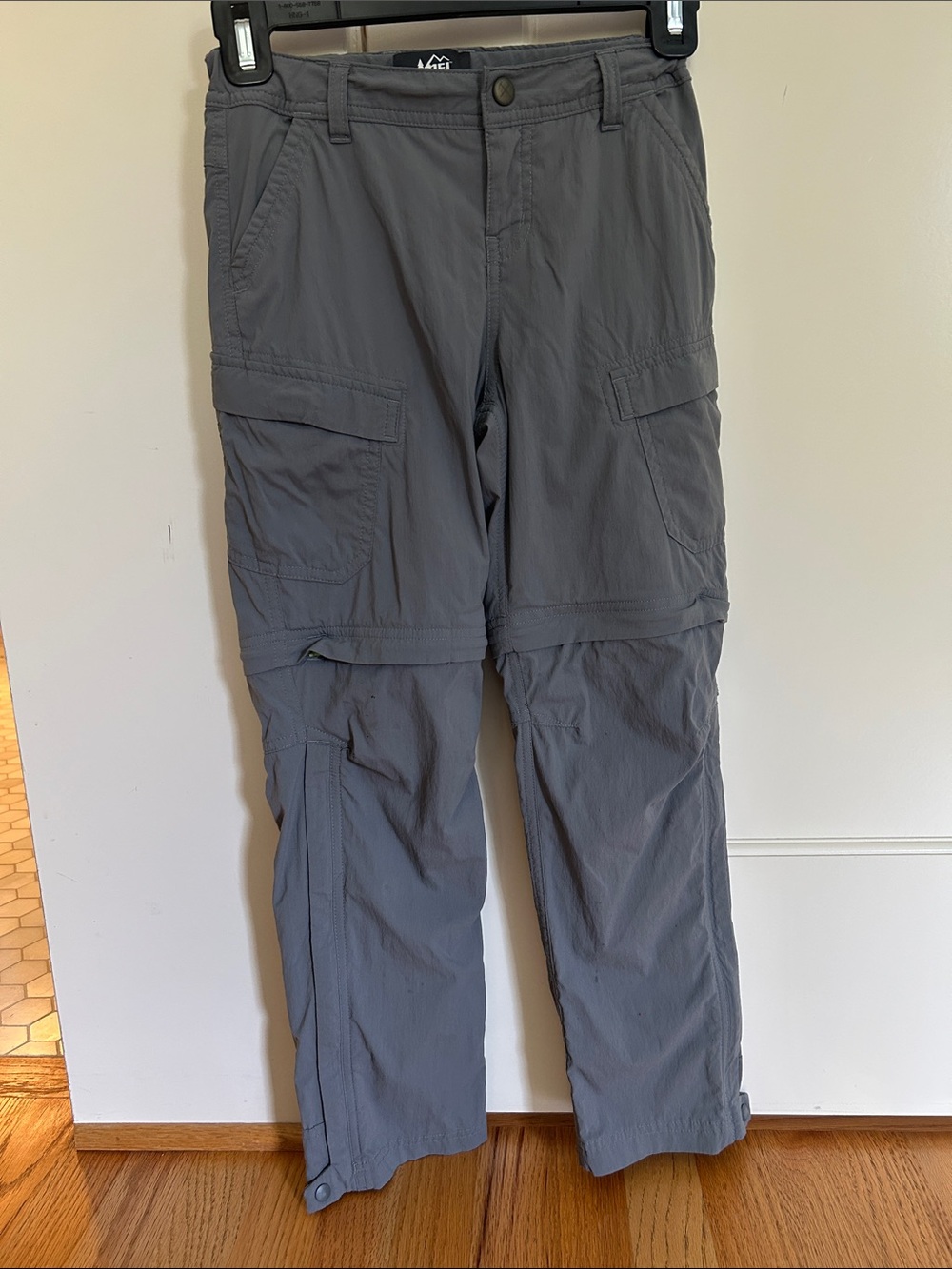 REI Sahara Convertible Cargo Pants